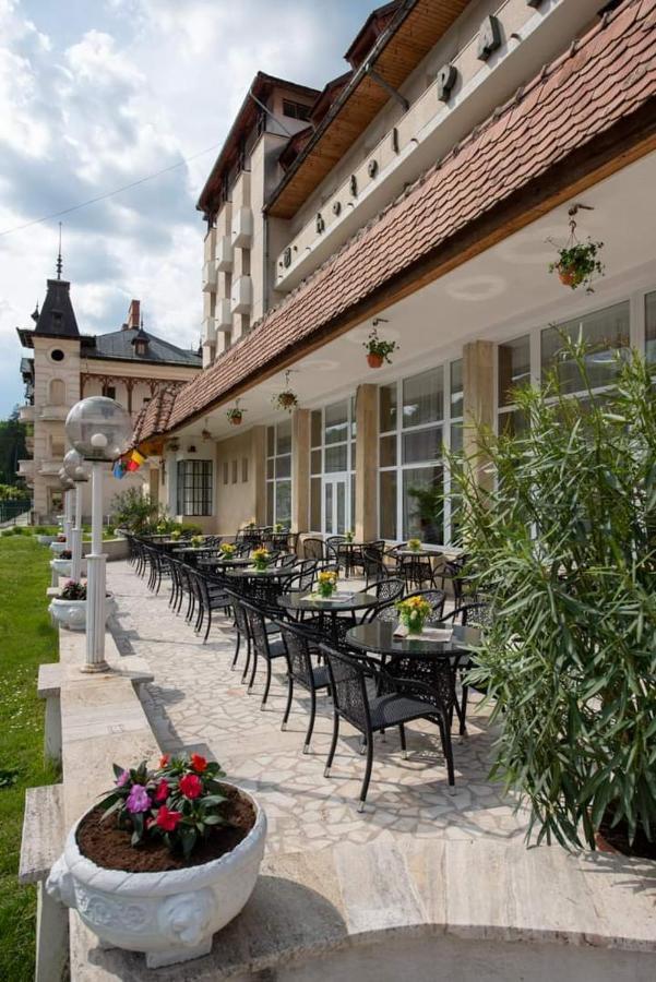 Hotel Parc Băile Govora Exterior photo